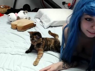 Amateur Teen Lesbians Kissing