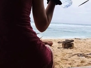 Public Beach Butt Plug Insertion by a Solo Female