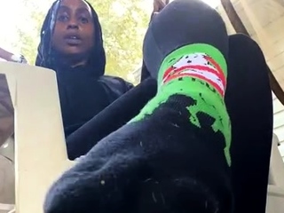 Ebony solo amateur masturbates and cant get enough