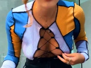 Hot Busty Webcam Babe Masturbate Solo